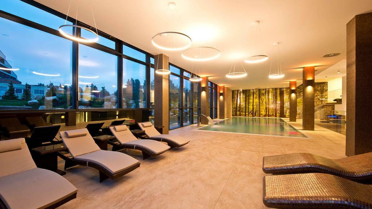 Apartmany Sabai Dee Стара-Лесна Экстерьер фото
